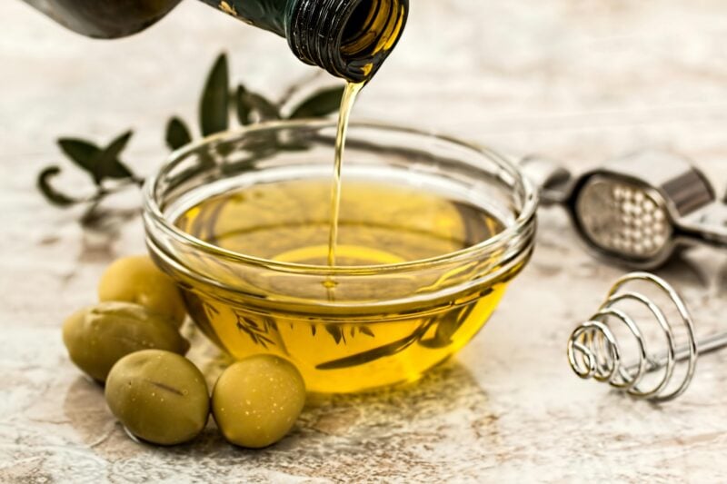 Avocado oil vs olive oil.